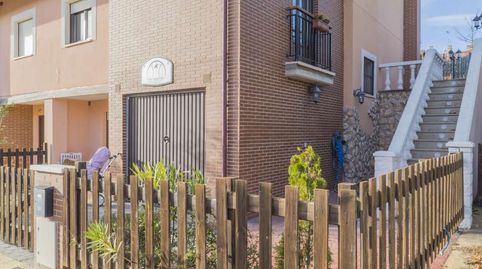Foto 3 de Casa adosada en venta en Sojuela, La Rioja