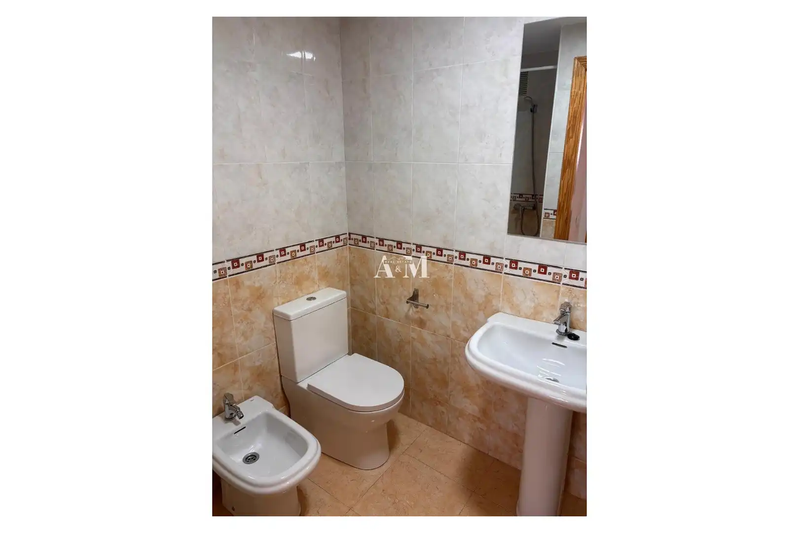 Bathroom of Flat for rent in Almoradí  with Air Conditioner, Heating and Terrace