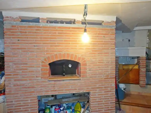 Cuina de Casa adosada en venda en Riocavado de la Sierra amb Calefacció, Traster i Moblat