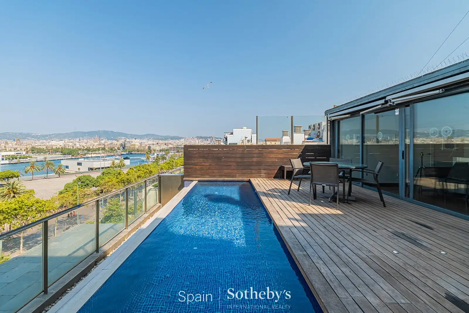 Terraza de Ático en venta en Barcelona con Aire acondicionado, Terraza y Piscina
