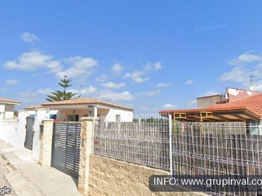 Piso en venta en Calle Perez Galdos 68