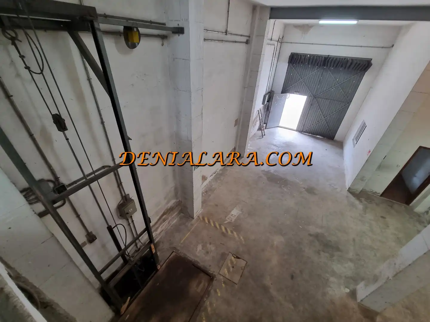 Commercial properties for rent in Pego