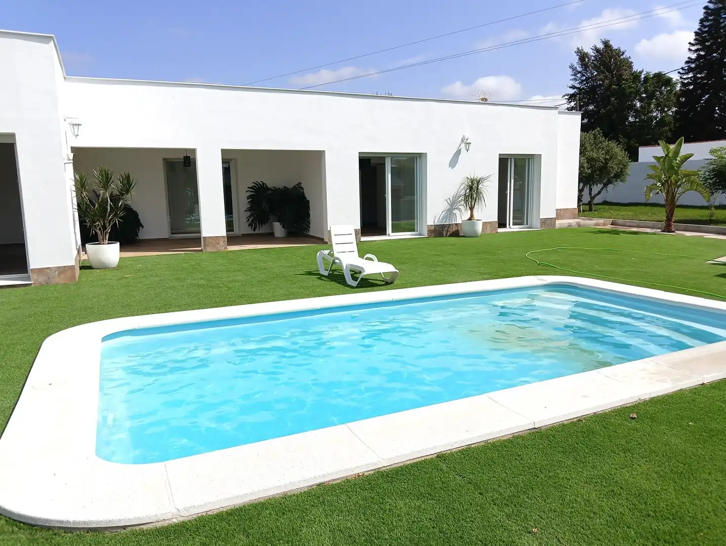 Piscina de Casa o xalet en venda en Conil de la Frontera