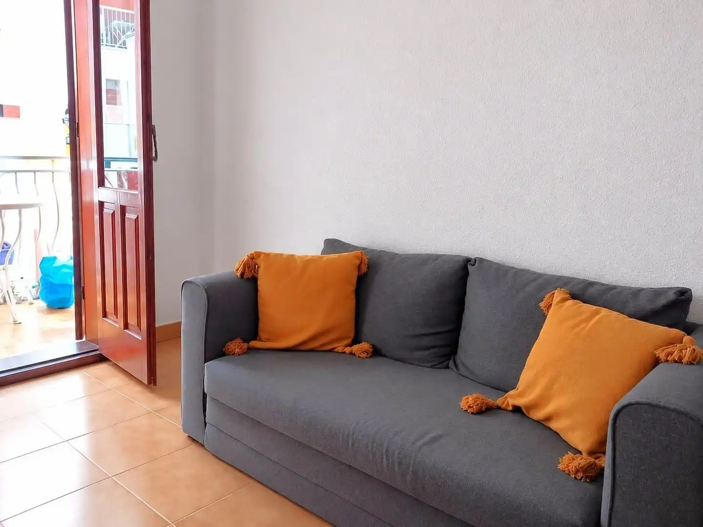 Living room of Flat for sale in Torrevieja  with Air Conditioner, Furnished and Balcony