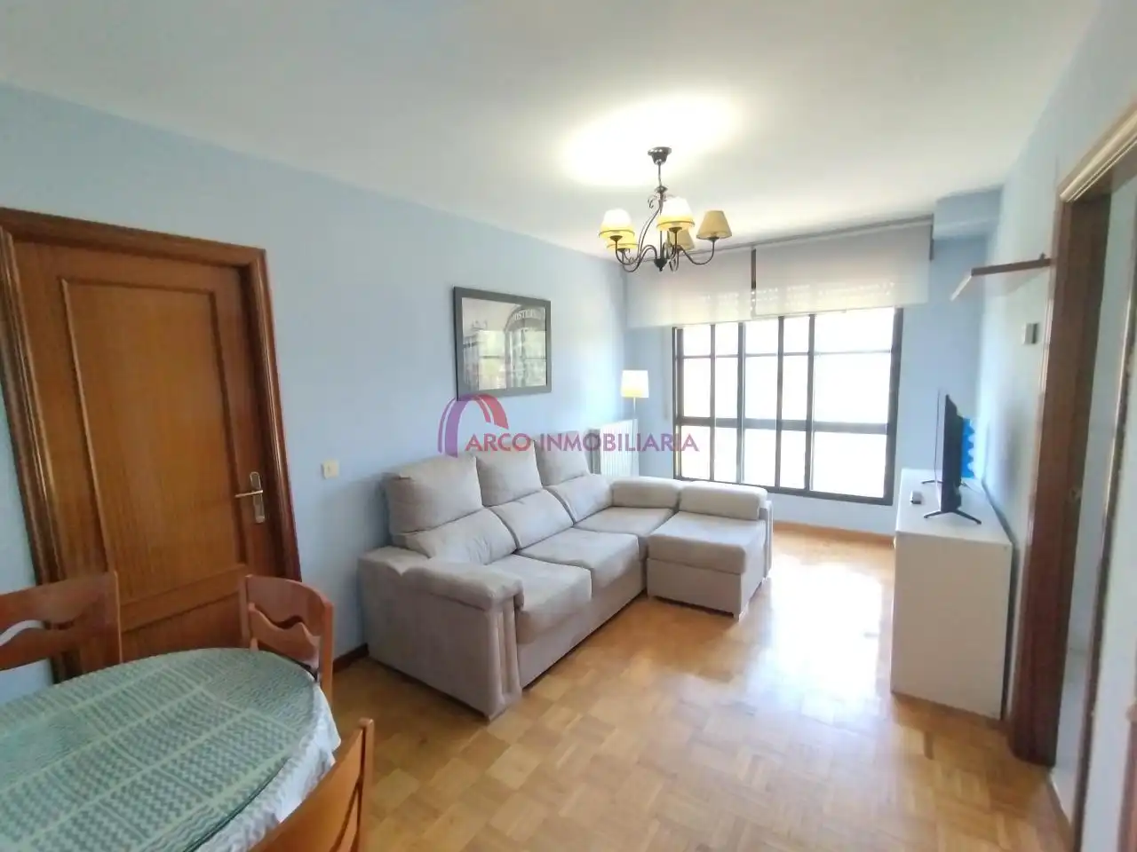 Sala d'estar de Apartament en venda en Burgos amb Calefacció i Traster
