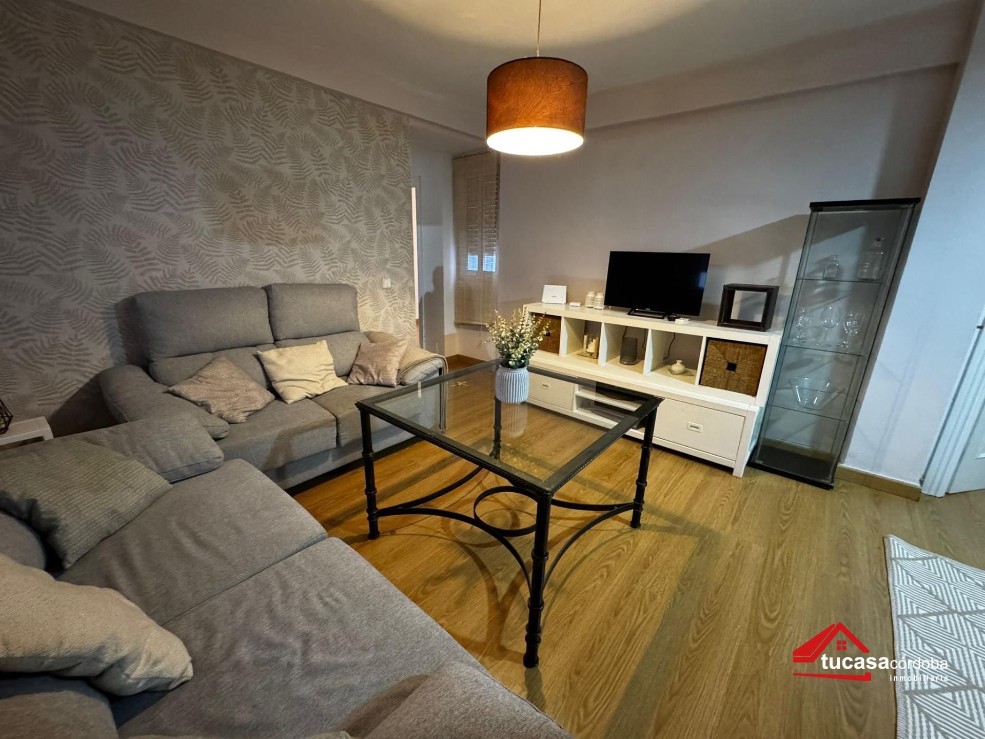 Sala d'estar de Pis en venda en  Córdoba Capital amb Aire condicionat i Parquet