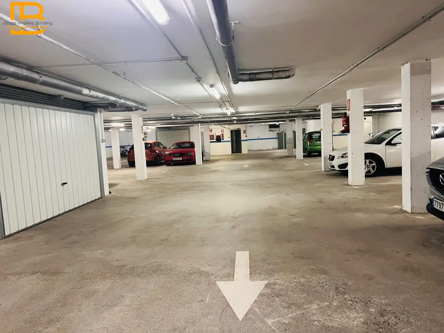 Parking de Piso de alquiler en Voto con Calefacción, Amueblado y Balcón