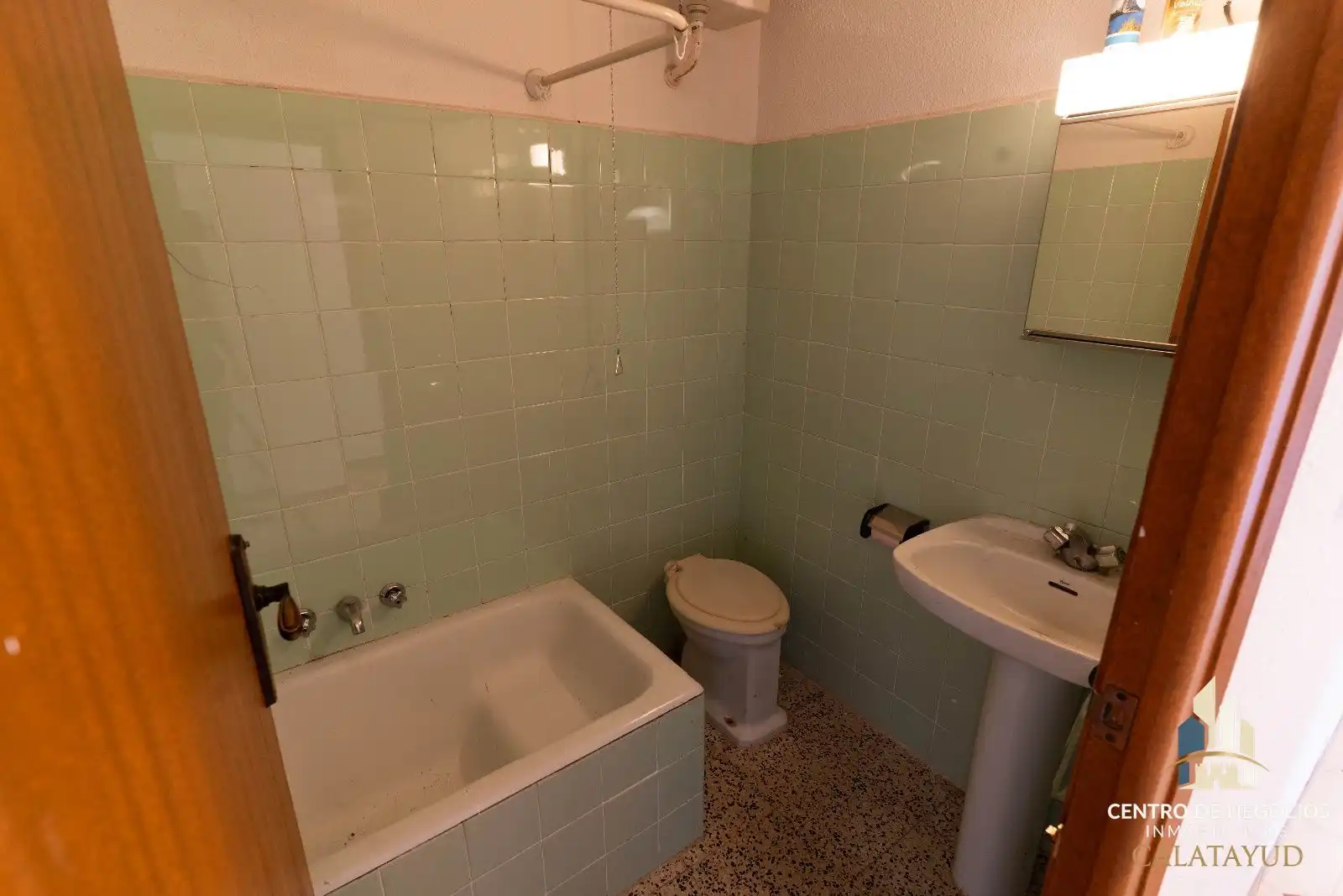 Bany de Casa o xalet en venda en Calatayud amb Calefacció i Piscina