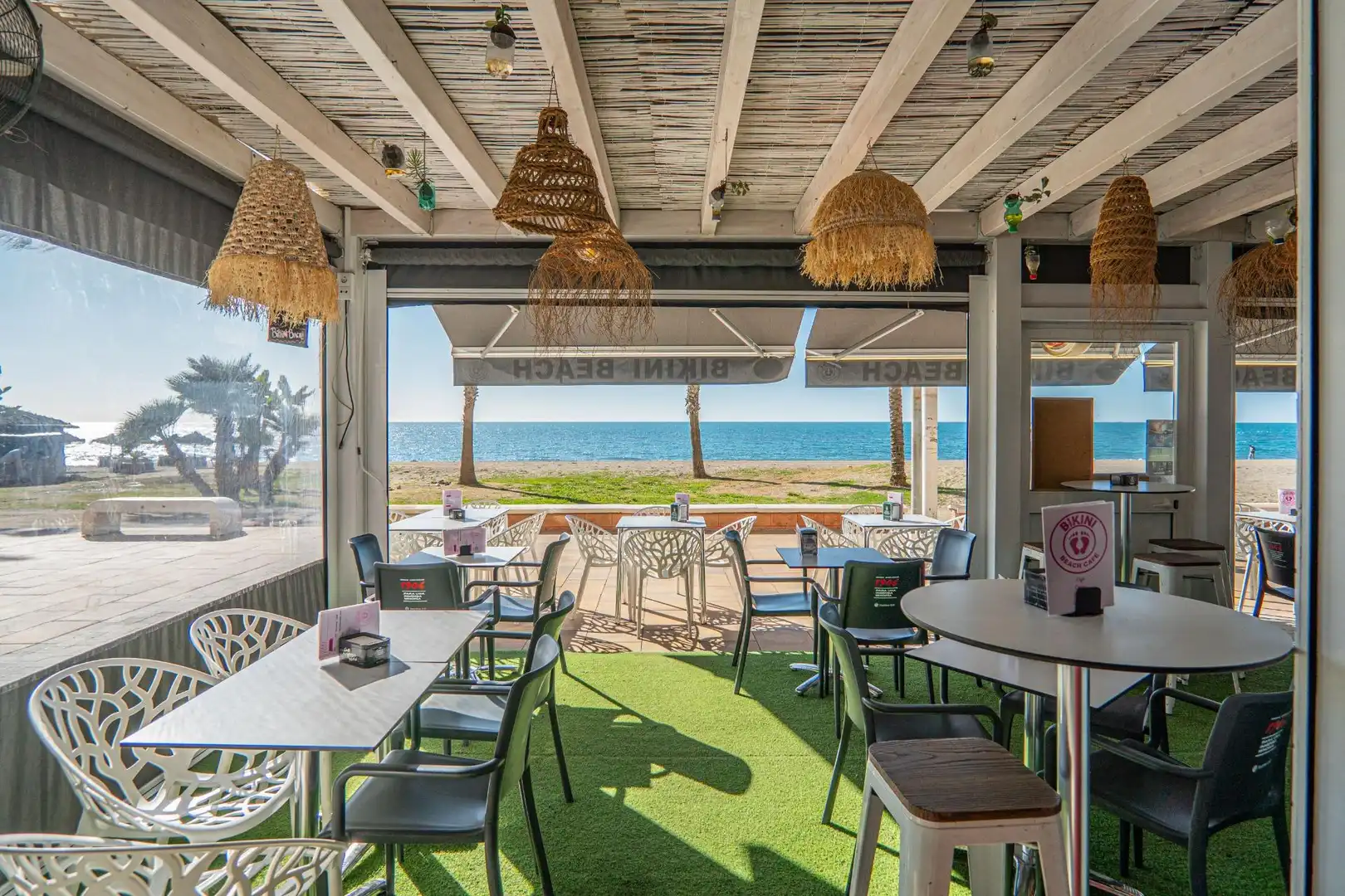 Local de alquiler en Rincón de la Victoria con Aire acondicionado, Terraza y Amueblado