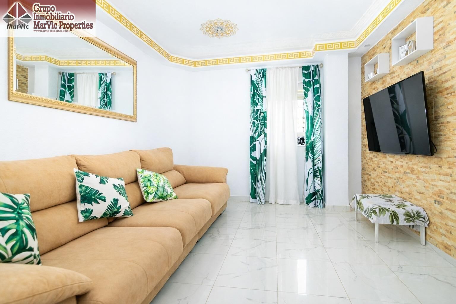 Sala de estar de Planta baja en venta en Benidorm con Amueblado