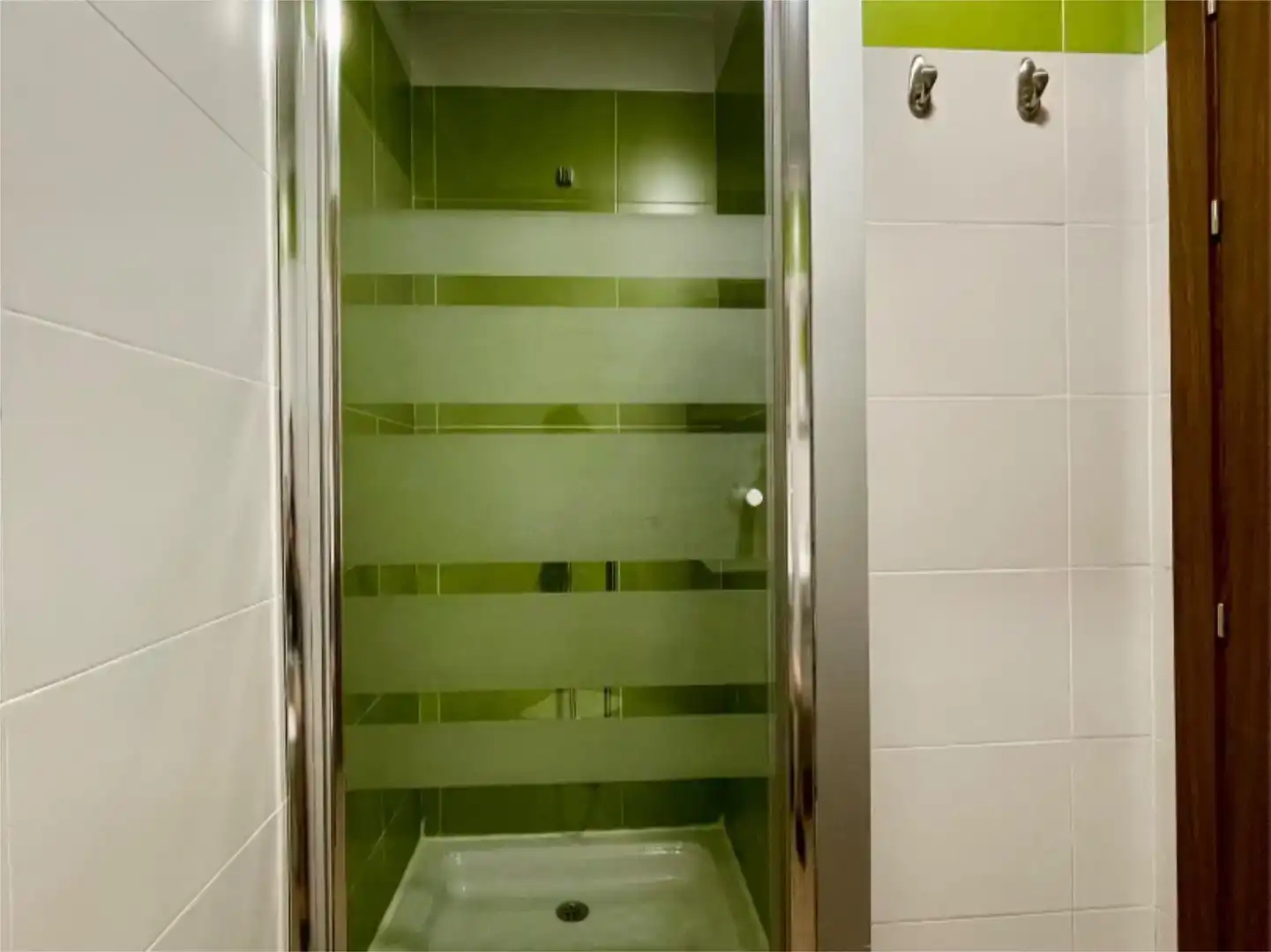 Baño de Casa o chalet en venta en Casas del Castañar con Jardín privado, Trastero y Piscina