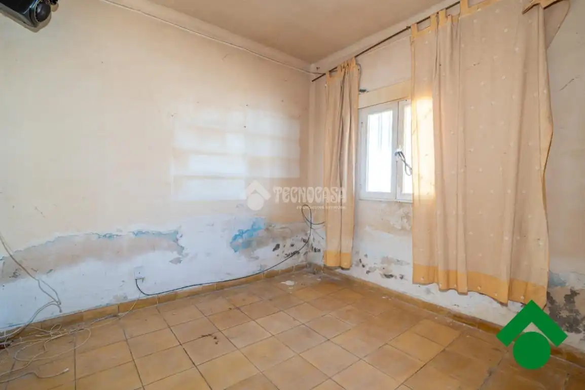 Schlafzimmer von Einfamilien-Reihenhaus zum Verkauf in Santa Fe