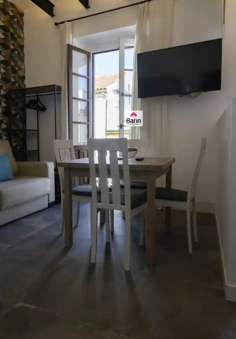 Esszimmer von Gebäude zum Verkauf in Córdoba
