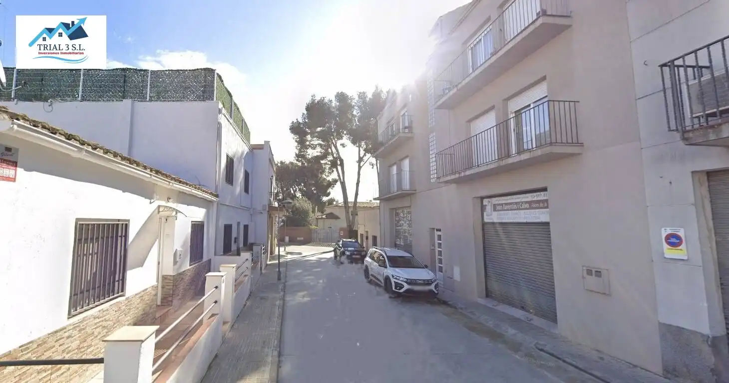 Flat for sale in La Granada, Barcelona