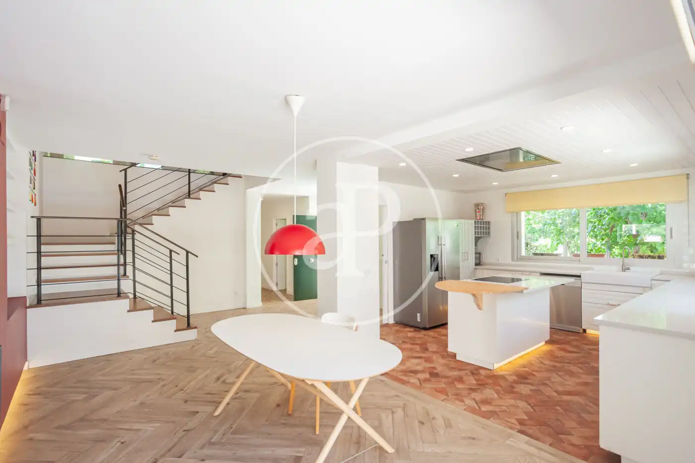 Cocina de Casa o chalet de alquiler en Madrid con Aire acondicionado, Calefacción y Jardín privado