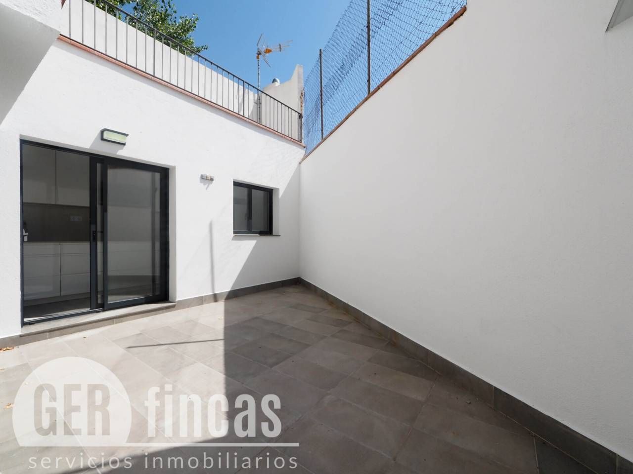 Terrace of Flat to rent in Terrassa  with Heating, Parquet flooring and Furnished