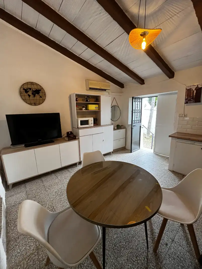 Cuina de Casa o xalet en venda en Sanlúcar de Guadiana amb Aire condicionat, Moblat i Forn