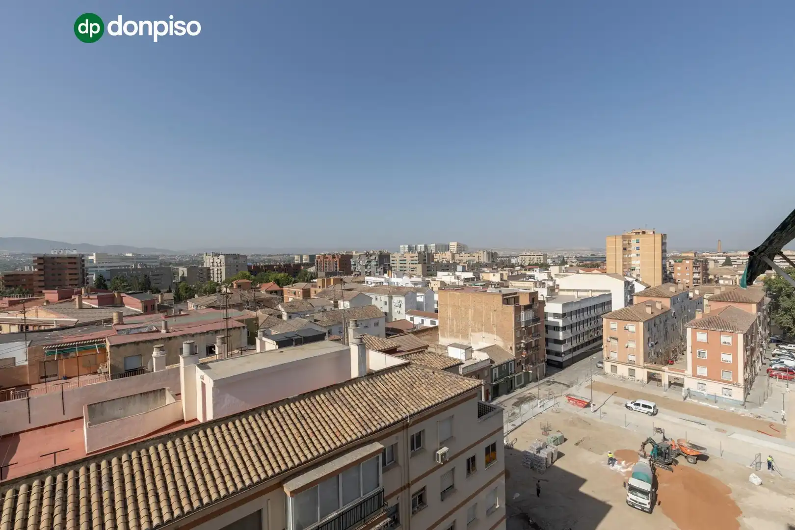 Vista exterior de Pis en venda en Granada
