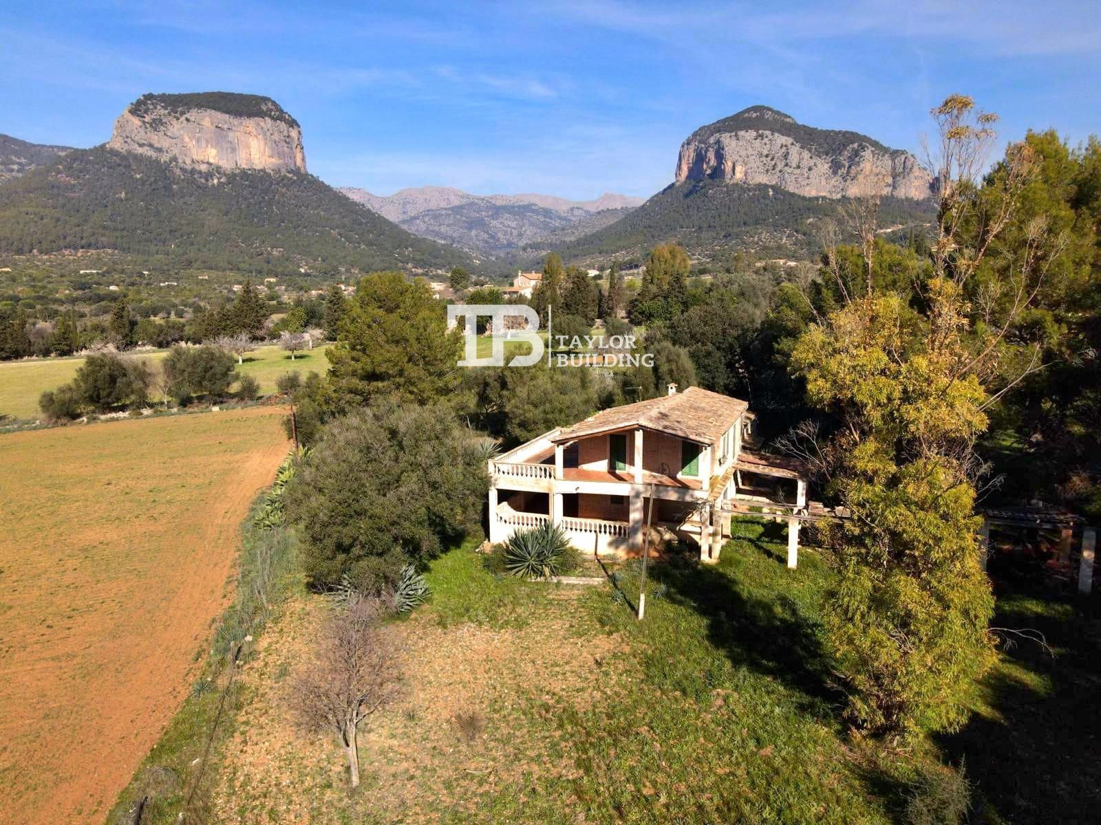 Exterior view of House or chalet for sale in Alaró  with Terrace and Swimming Pool