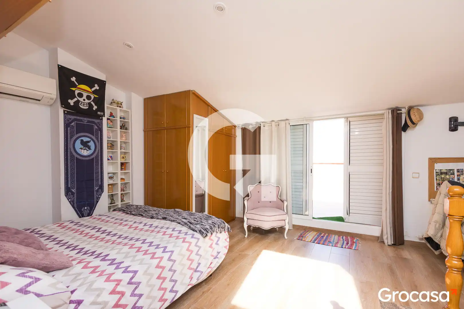 Bedroom of Detached homes for sale in Mataró  with Air Conditioner, Heating and Private garden