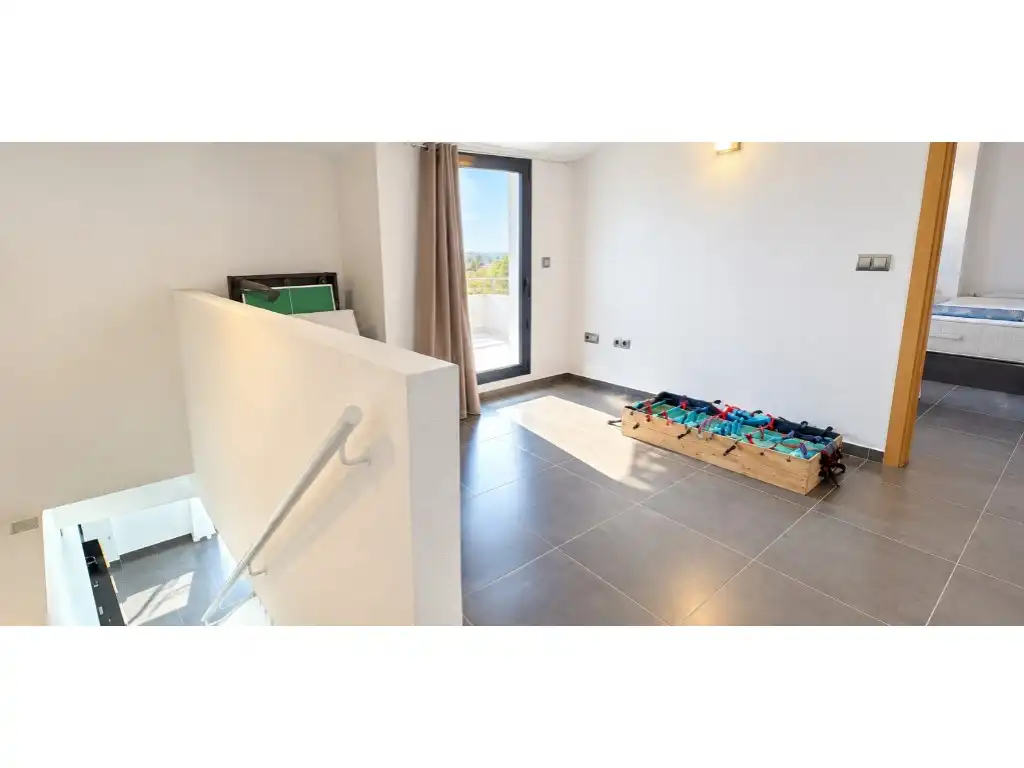 Duplex con piscina in vendita a Calle Esglesia Estartit 32, imagen 11