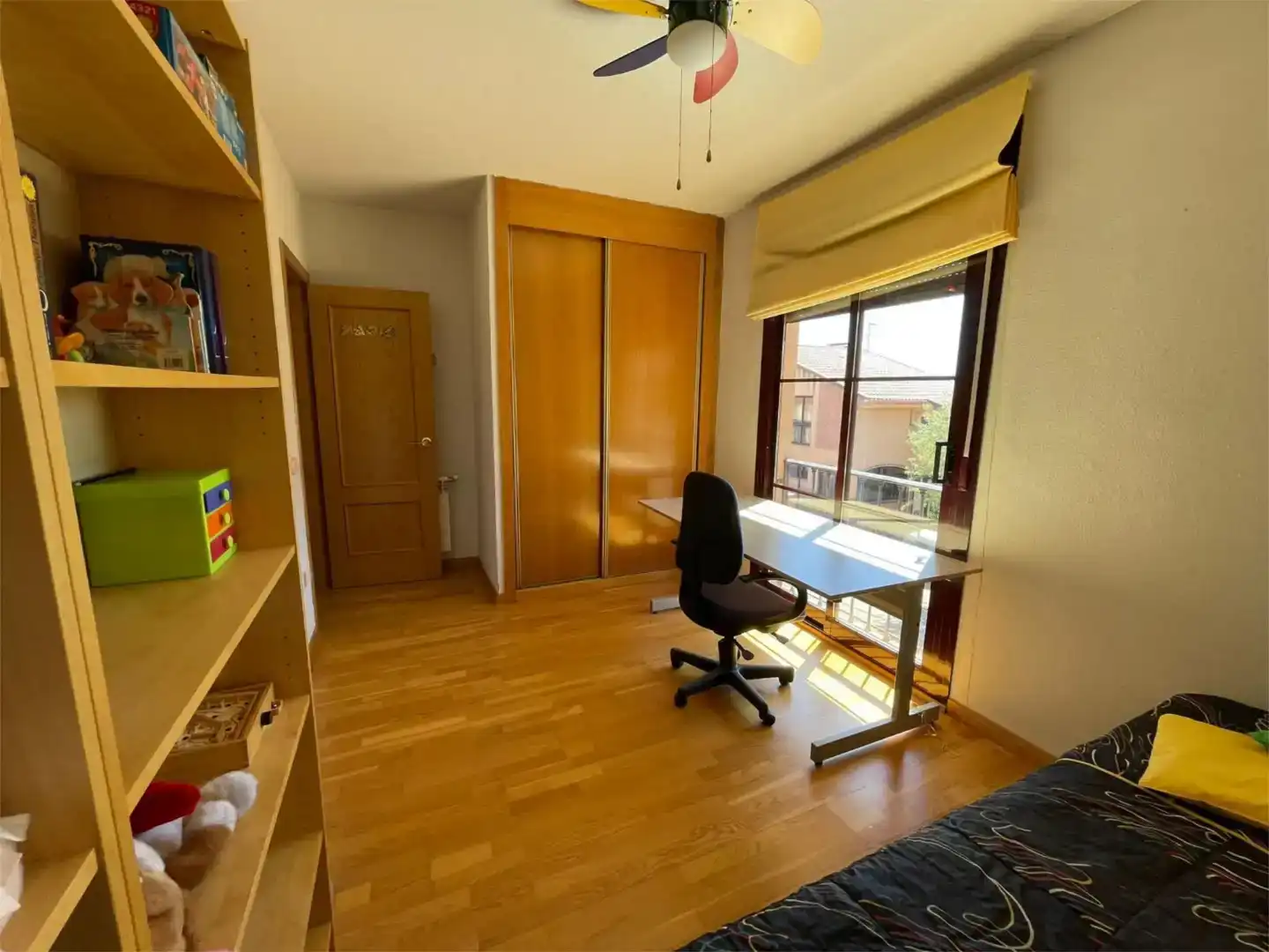 Dormitori de Casa o xalet en venda en Toledo amb Aire condicionat, Jardí privat i Parquet