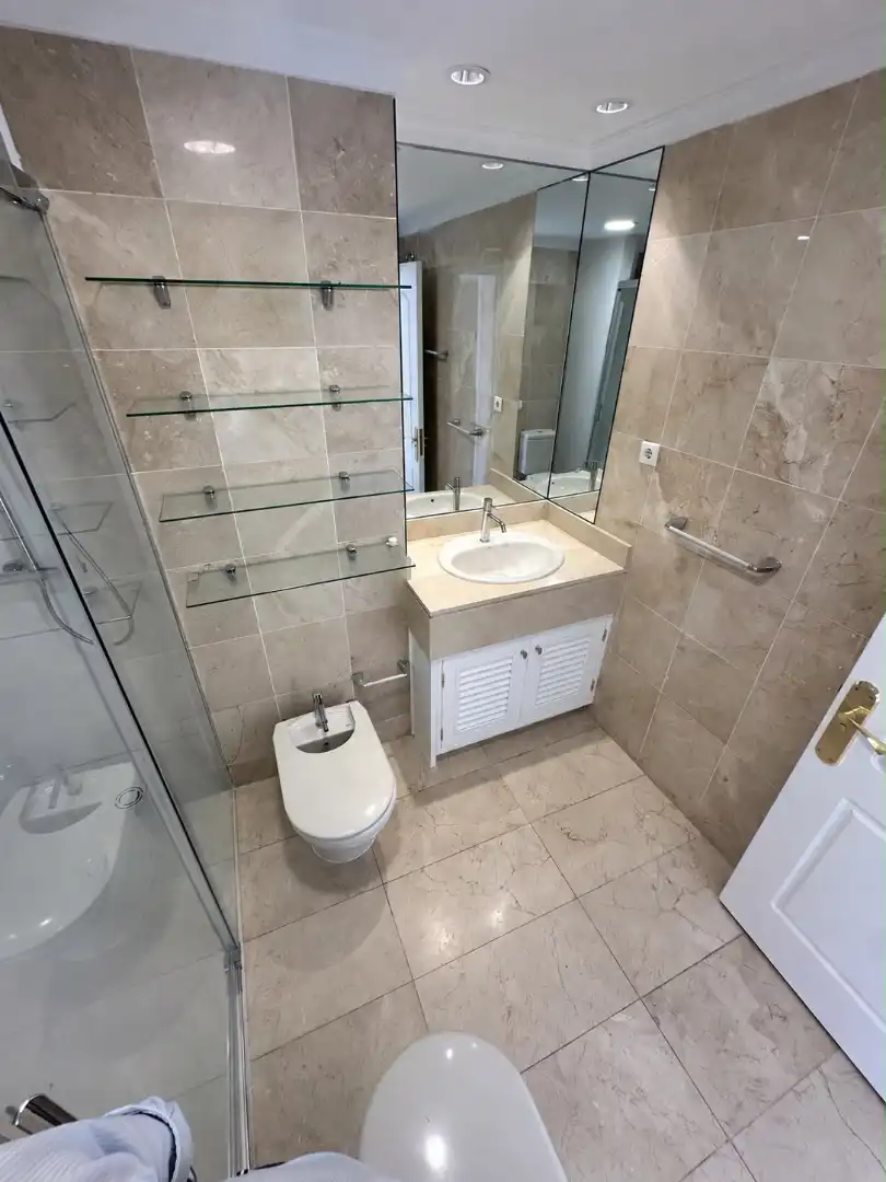 Baño de Piso en venta en Las Palmas de Gran Canaria con Aire acondicionado y Trastero