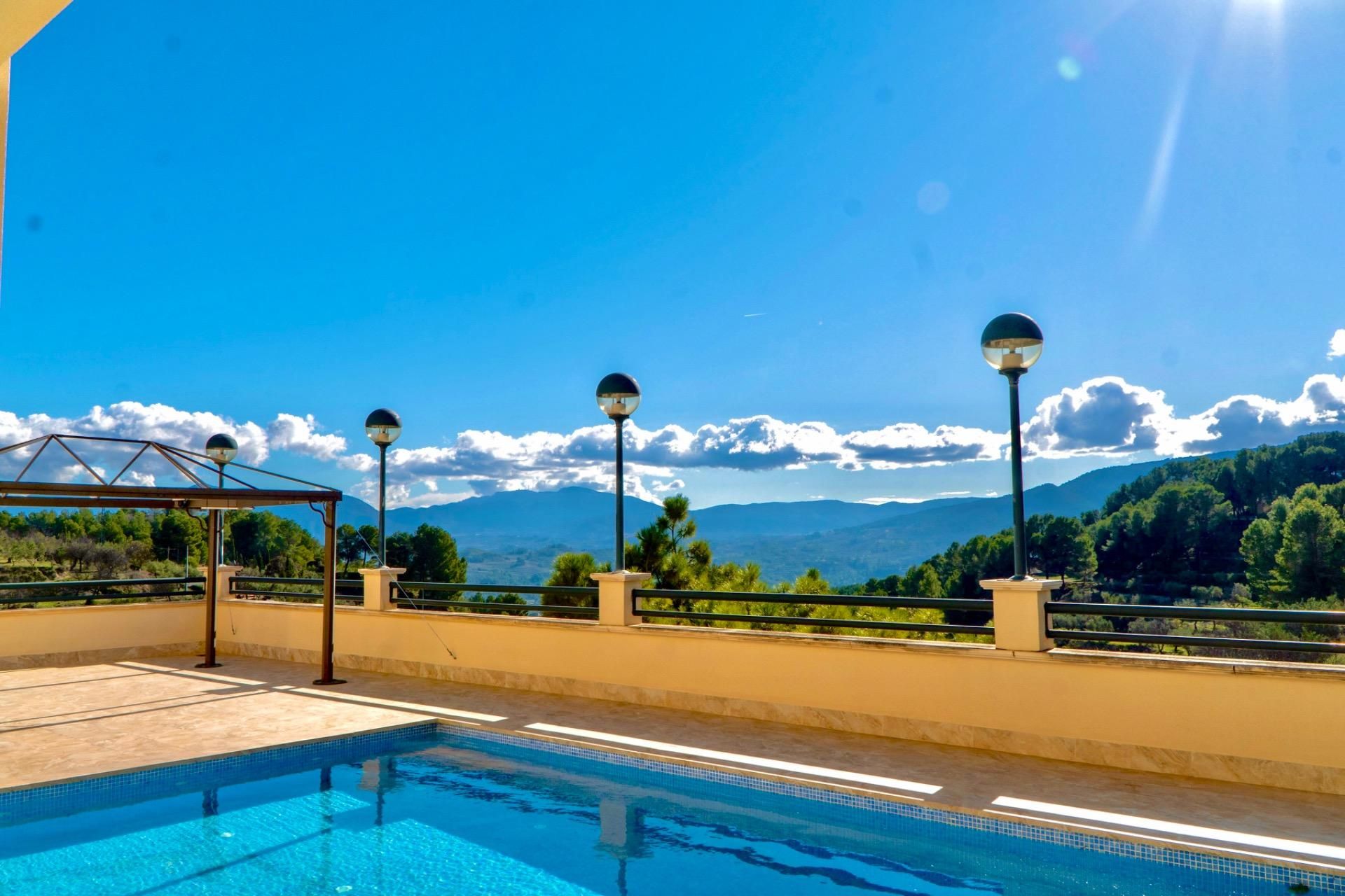 Exterior view of House or chalet for sale in Cocentaina  with Heating, Private garden and Parquet flooring