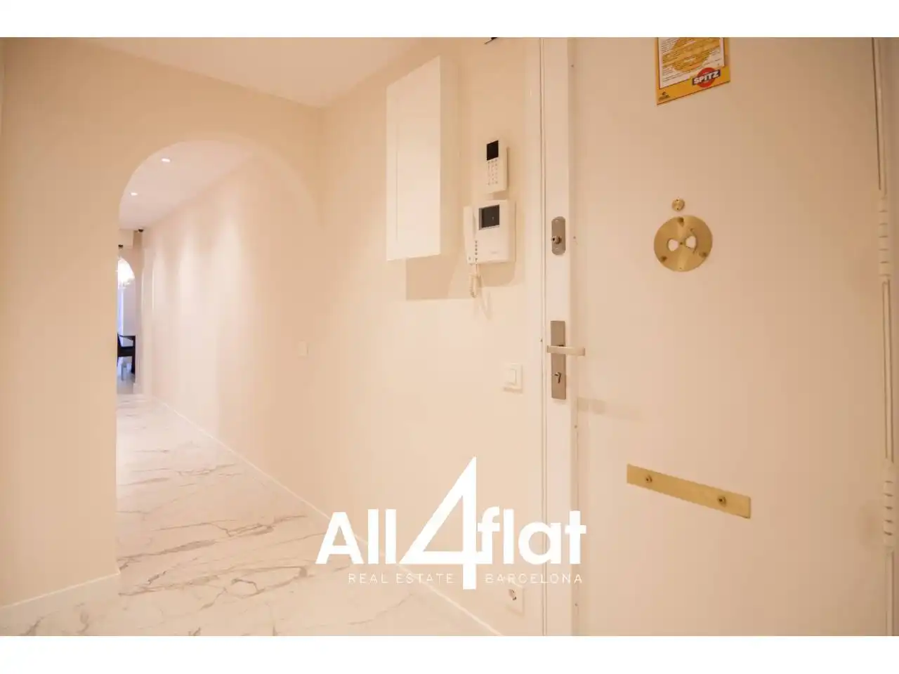 Flat with lift for sale in Calle Villarroel, imagen 31