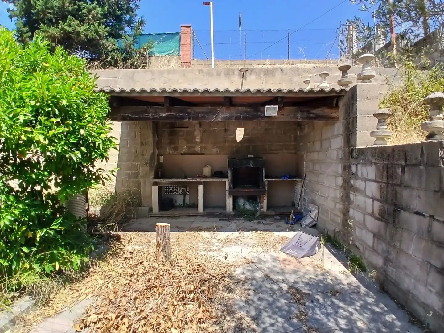 Cuina de Casa o xalet en venda en Barcelona amb Aire condicionat, Calefacció i Jardí privat