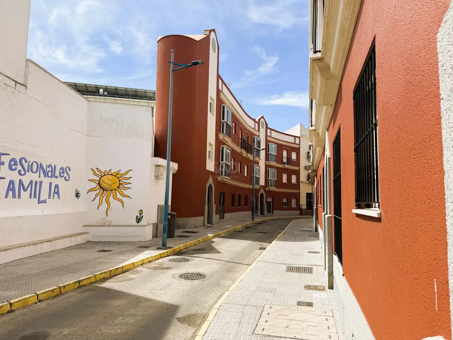 Außenansicht von Dachboden zum Verkauf in Chiclana de la Frontera mit Klimaanlage, Heizung und Terrasse