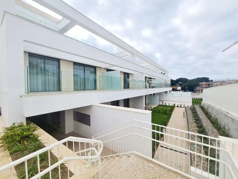 Vista exterior de Apartament de lloguer en Marbella amb Aire condicionat, Jardí privat i Terrassa