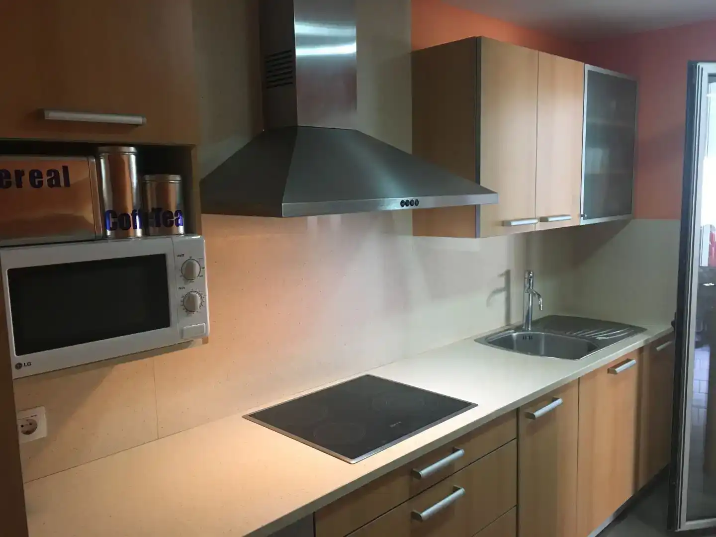 Cuina de Pis en venda en El Vendrell amb Aire condicionat i Balcó