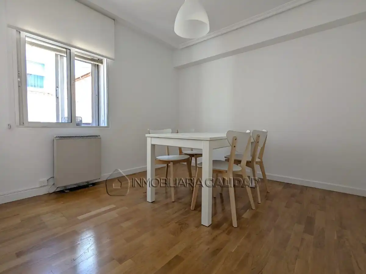 Comedor de Piso de alquiler en Burgos con Calefacción y Amueblado