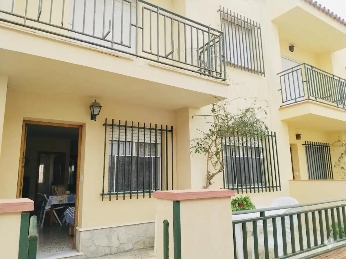 Vista exterior de Dúplex en venta en Chipiona con Terraza, Amueblado y Balcón