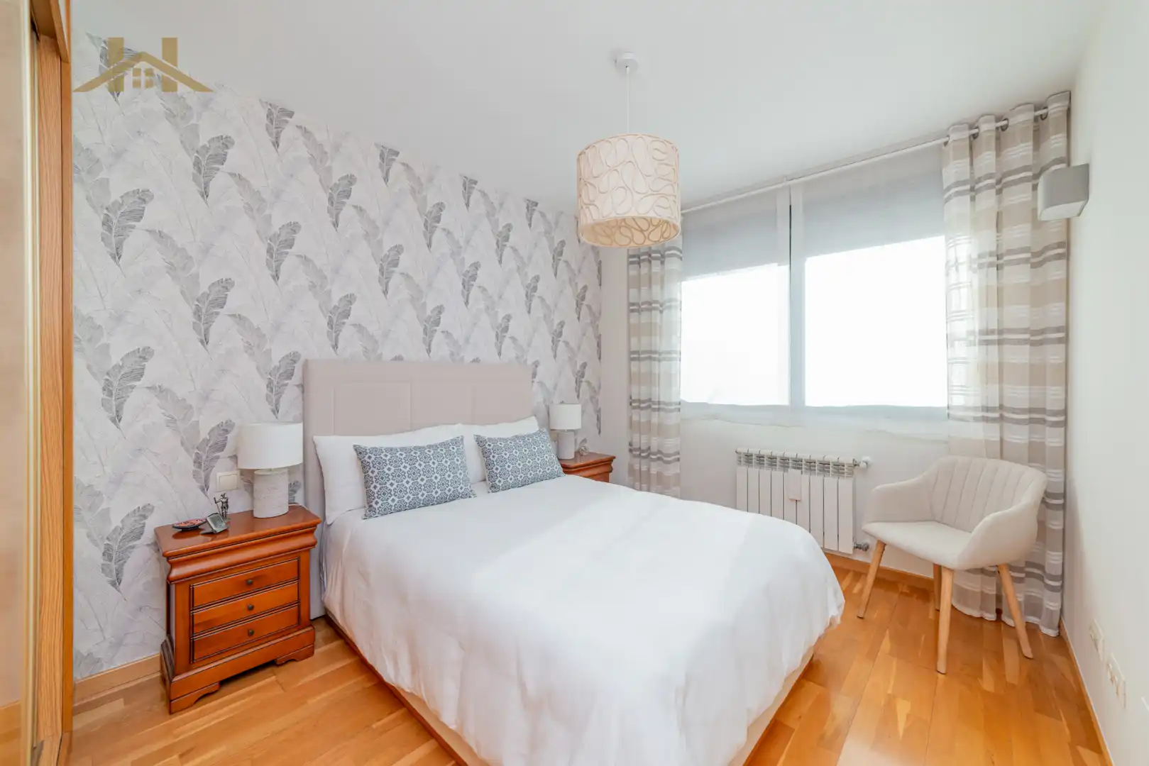 Bedroom of Flat for sale in Valdemoro  with Air Conditioner, Heating and Parquet flooring