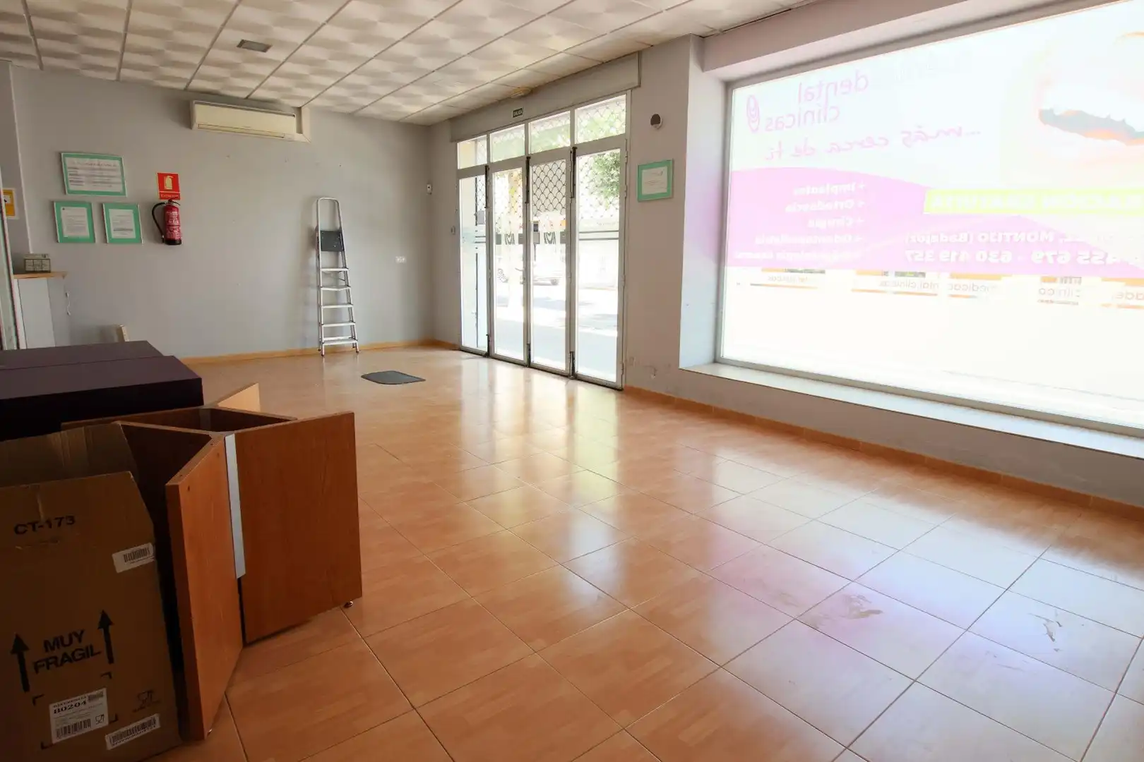 Local comercial en venda a Avenida de Colón, imagen 3
