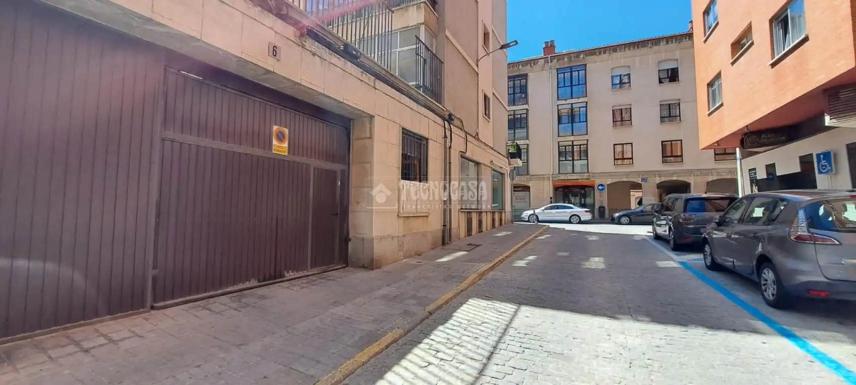 Exterior view of Commercial properties for sale in Ávila  with Parquet flooring and Alarm