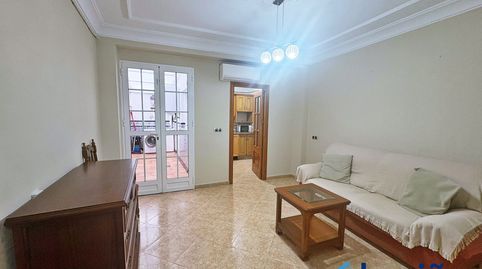 Foto 2 von Haus oder Chalet zum Verkauf in Calle Cuatro de Diciembre, Alameda, Málaga