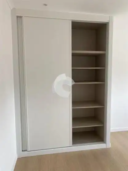Habitación de Piso en venta en Ourense Capital  con Calefacción