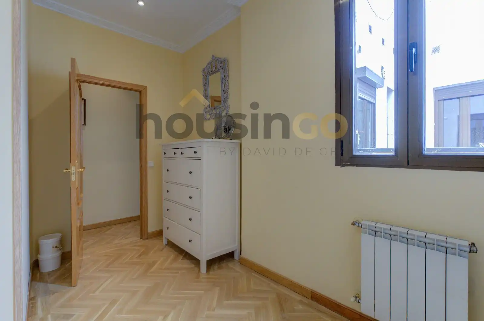 Bedroom of Flat for rent in Madrid  with Air Conditioner, Heating and Parquet flooring
