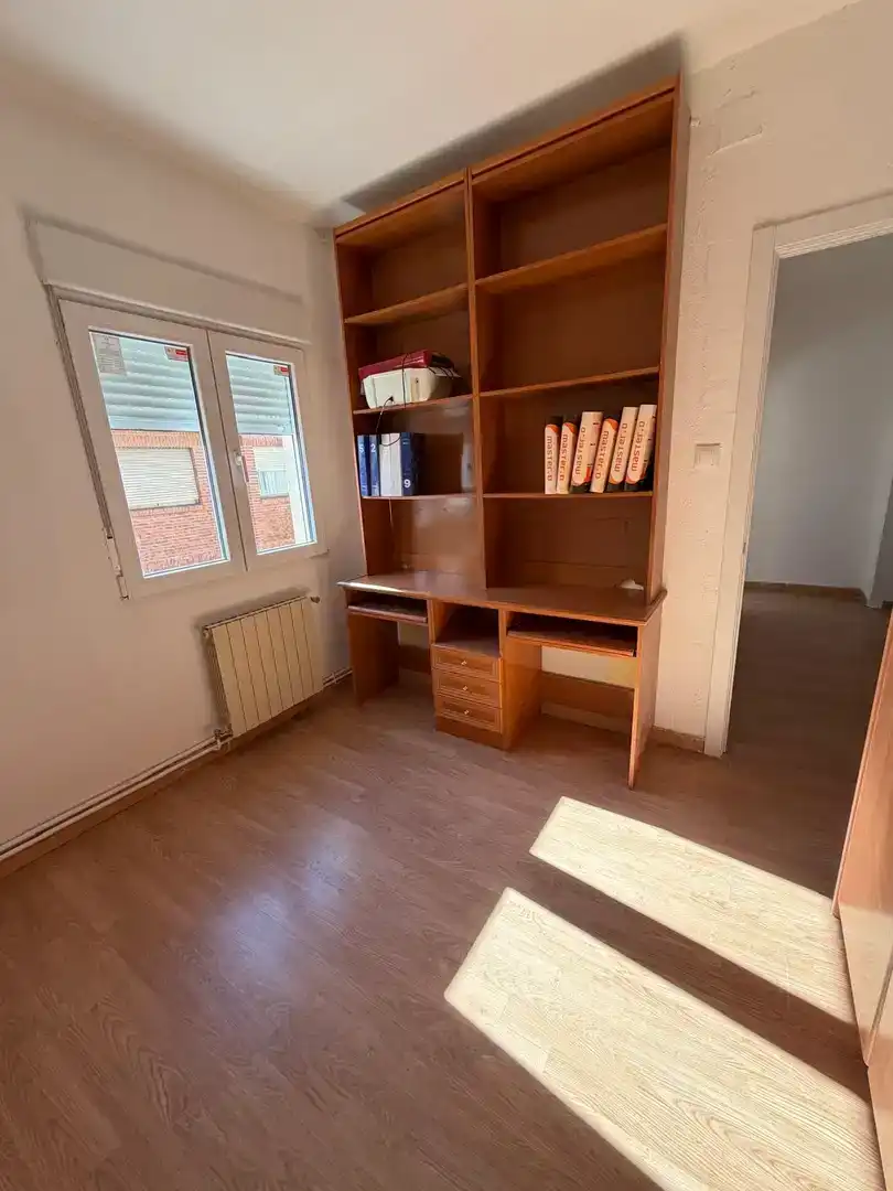 Wohnung zur Miete in Calle de Nicolás Usera, 111, Almendrales