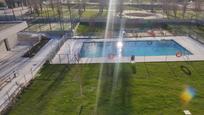 Swimming pool of Planta baja for sale in Valladolid Capital  with Terrace