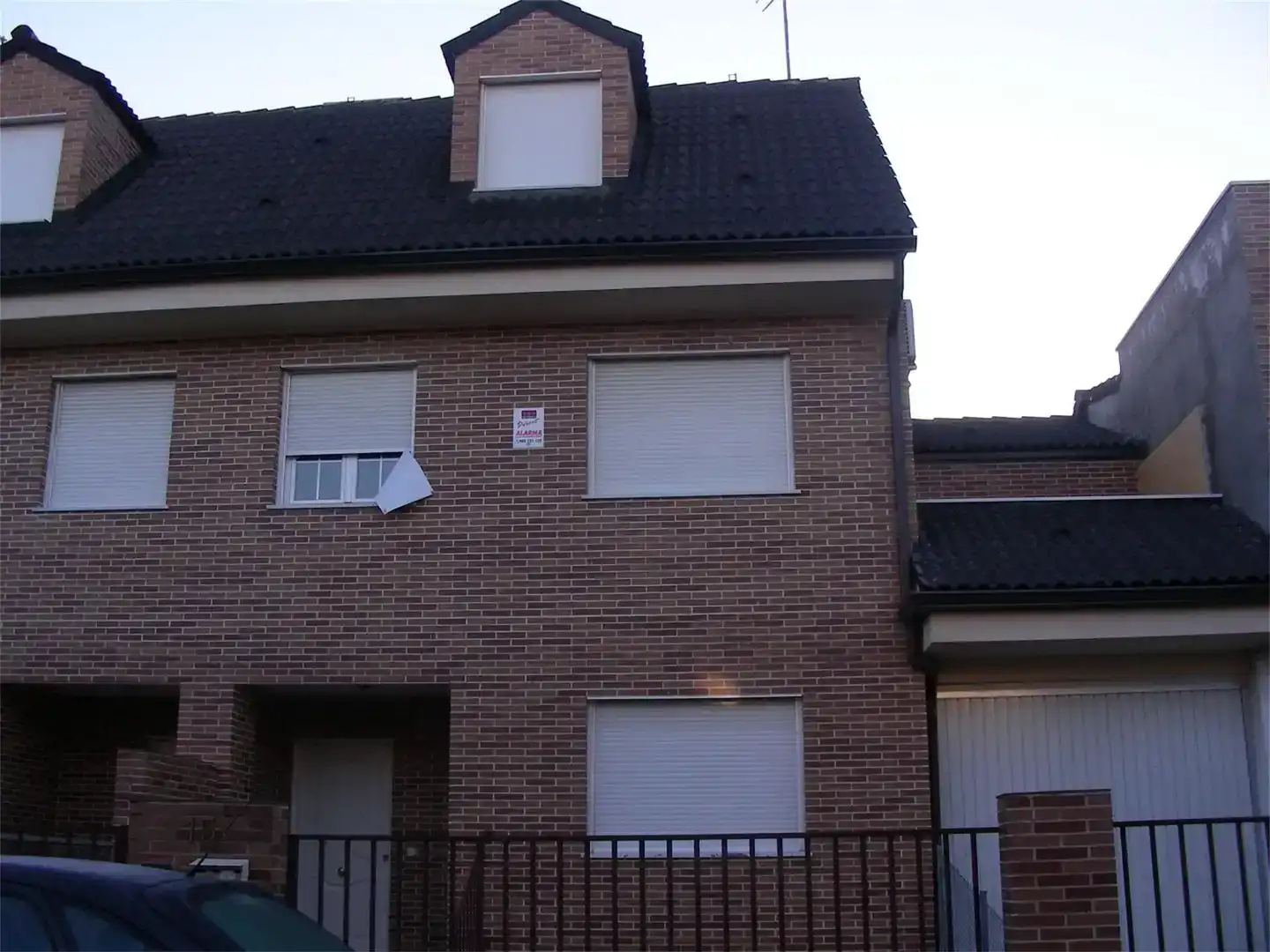 Vista exterior de Pis en venda en Leganés amb Aire condicionat, Jardí privat i Parquet