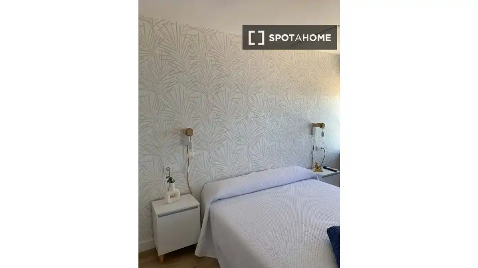 Habitación de Apartamento para compartir en Gandia con Aire acondicionado, Terraza y Amueblado