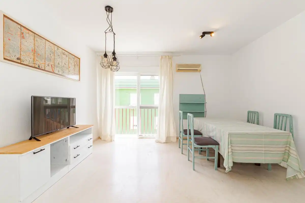 Dining room of Flat for sale in Camas  with Air Conditioner, Heating and Storage room