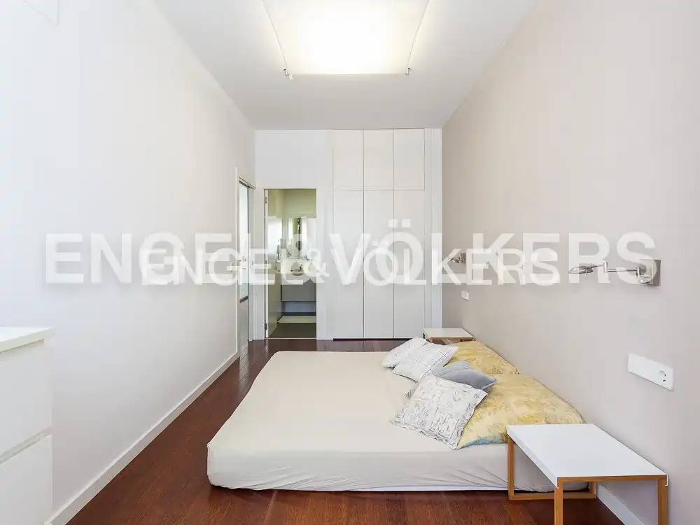 Bedroom of Flat for rent in Valencia  with Air Conditioner, Heating and Parquet flooring