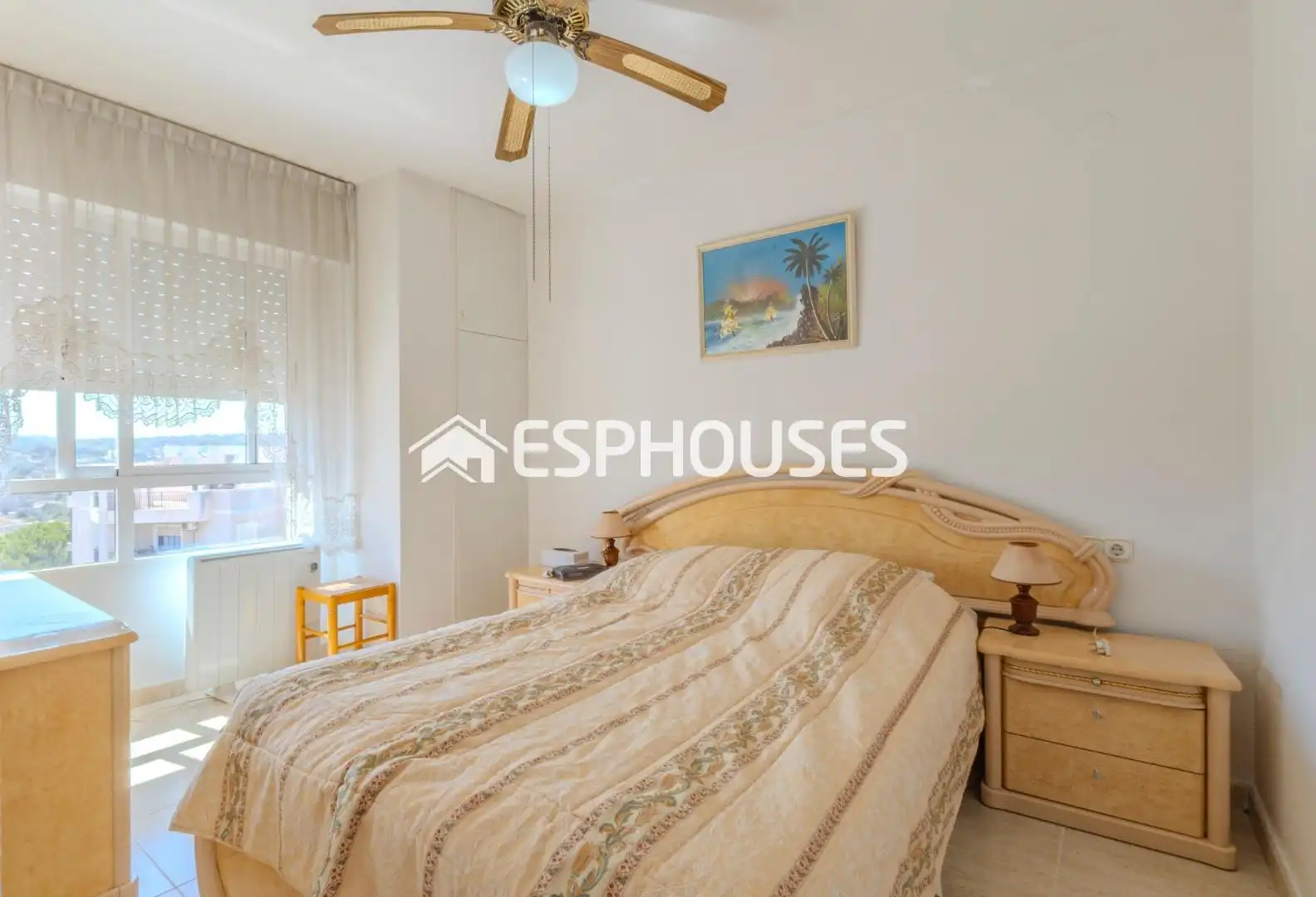 Bedroom of Attic for sale in Guardamar del Segura  with Air Conditioner, Terrace and Storage room