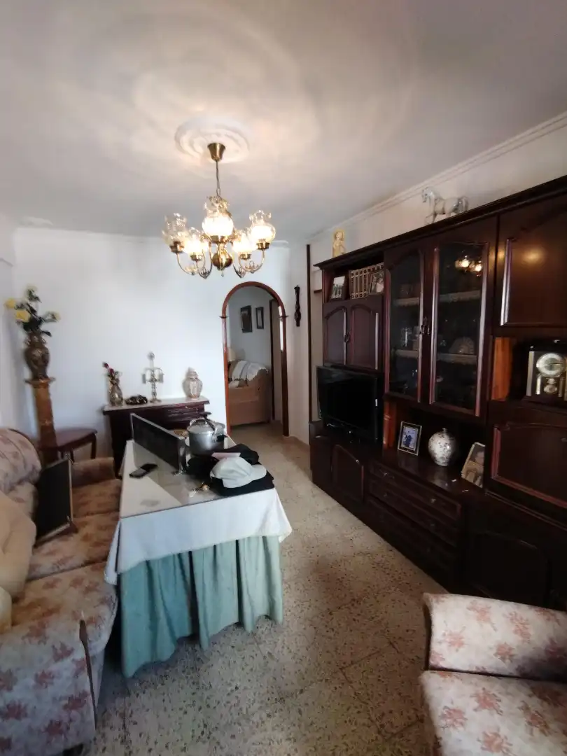 Sala d'estar de Pis en venda en Vejer de la Frontera amb Moblat, Forn i Rentadora