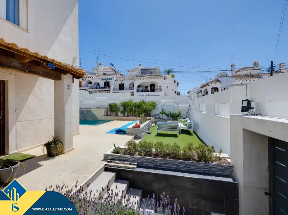 Xalet amb piscina en venda a Nueva Torrevieja - Aguas Nuevas, imagen 25